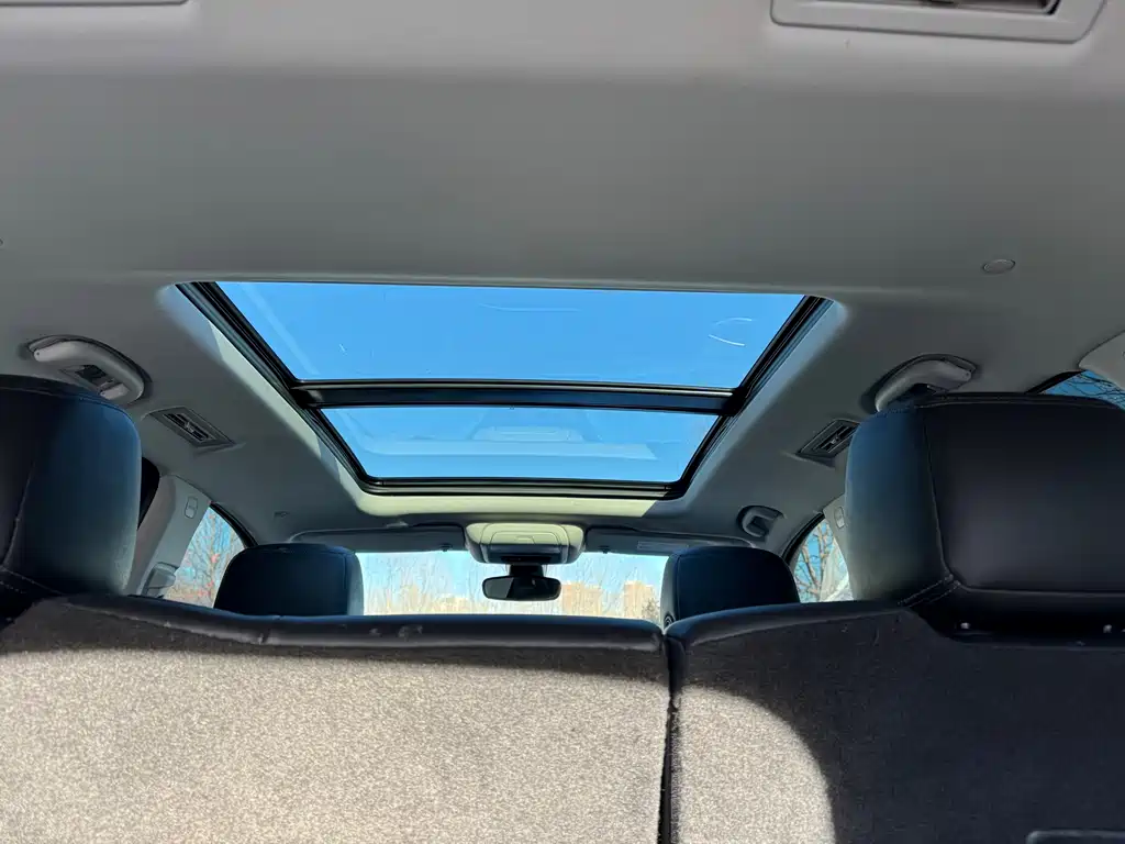 Buick Enclave — фото 19