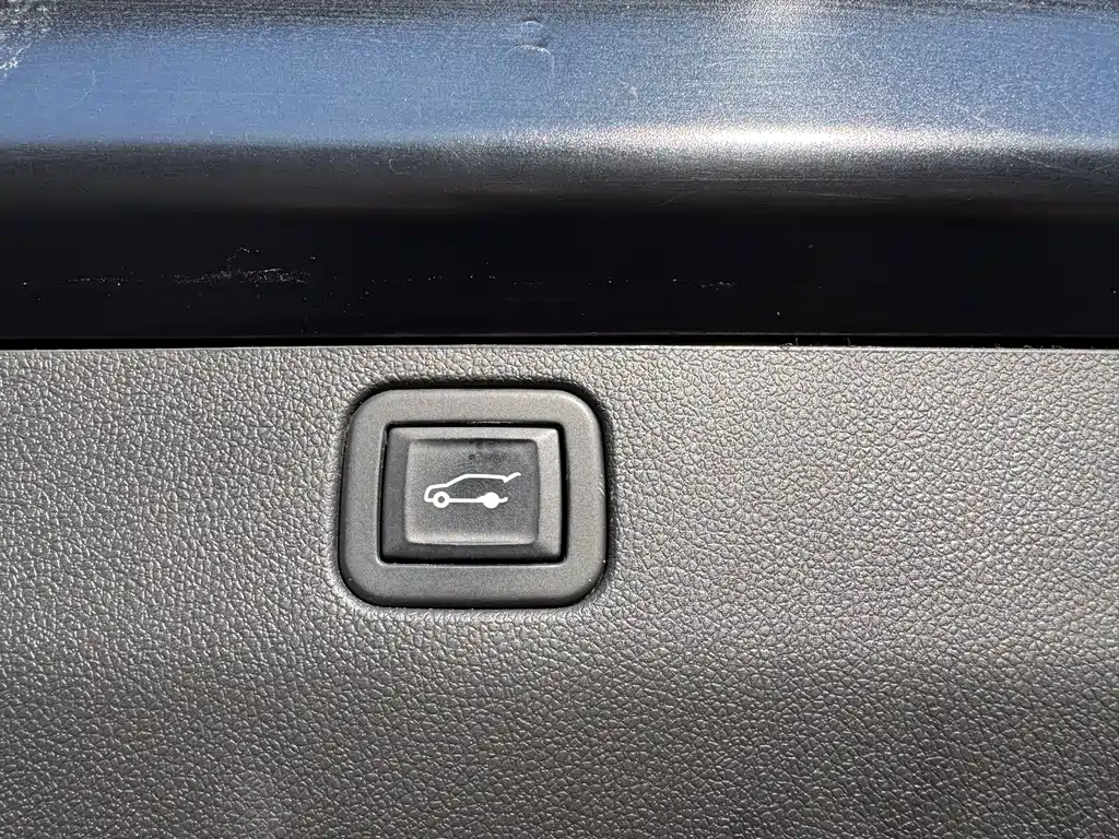 Buick Enclave — фото 22