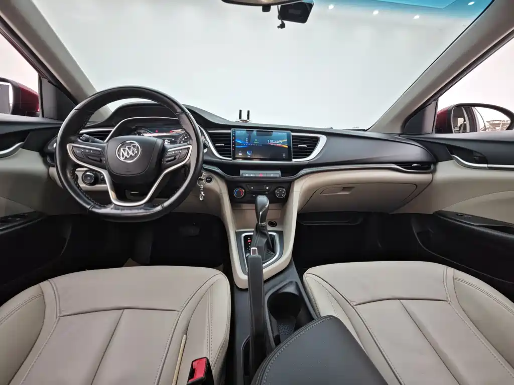 Buick Excelle — фото 9