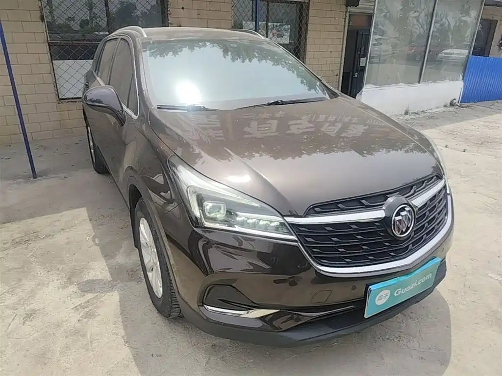 Buick Envision Plus — фото 4
