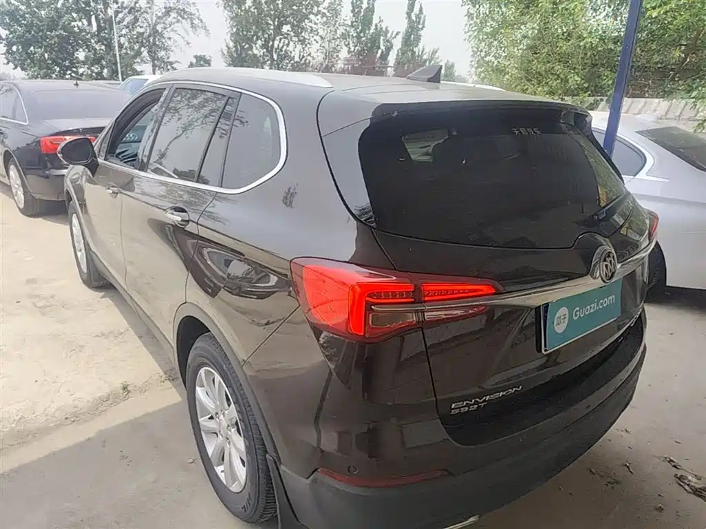 Buick Envision Plus — фото 5