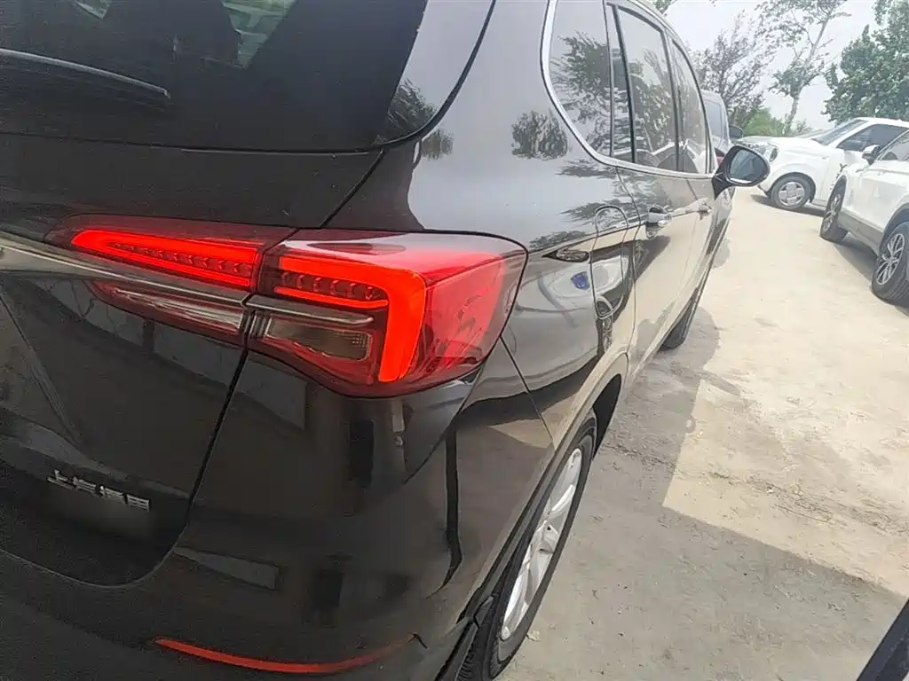 Buick Envision Plus — фото 8