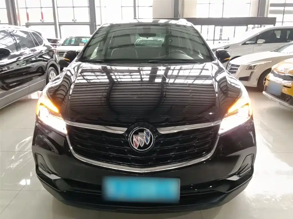 Buick Envision Plus — фото 3