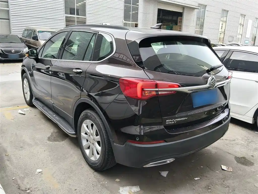 Buick Envision Plus — фото 5