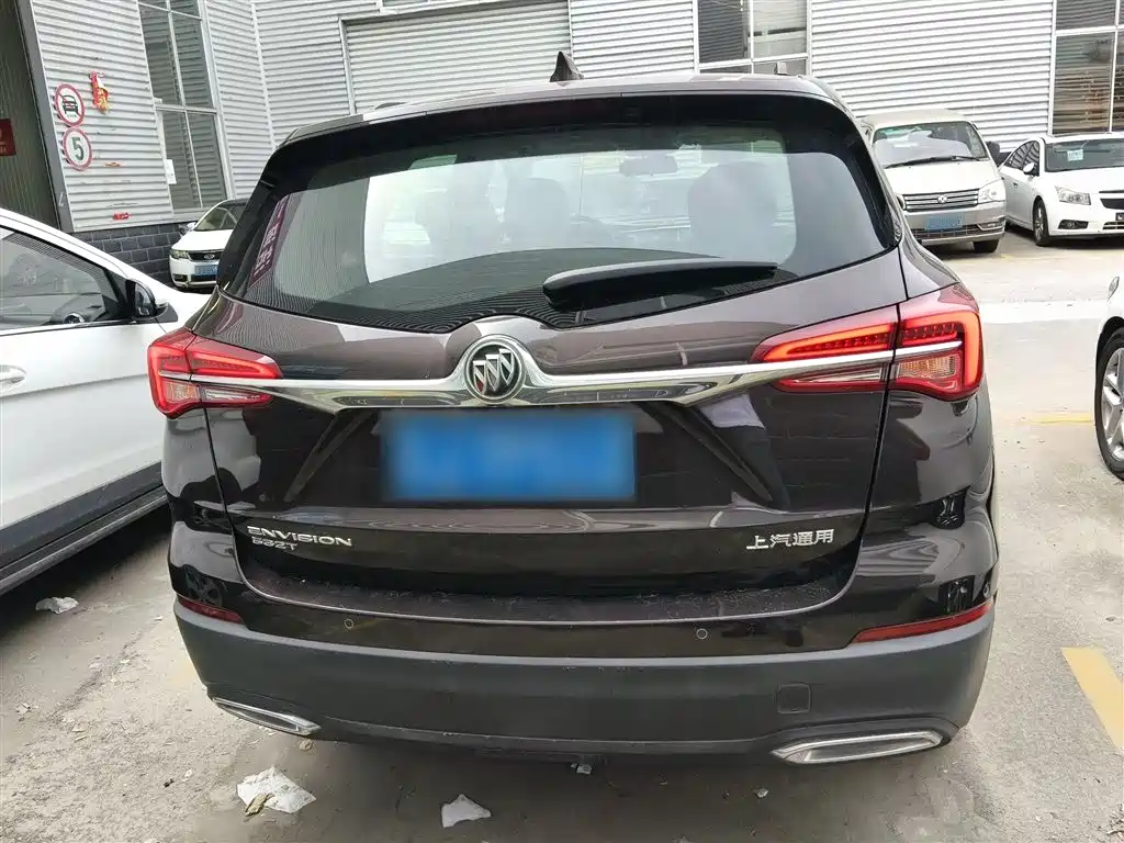 Buick Envision Plus — фото 6