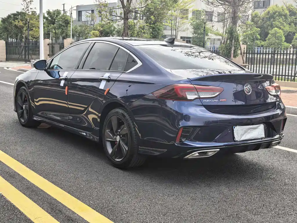 Buick Regal — фото 7