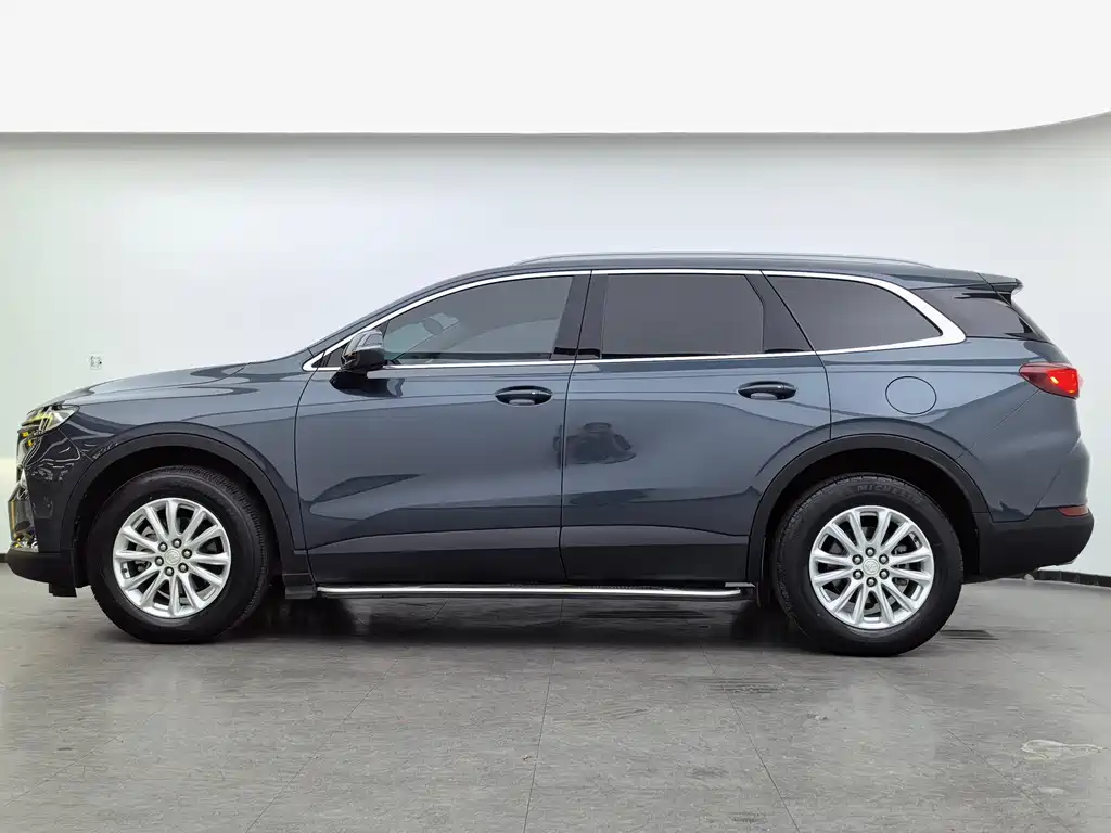 Buick Enclave — фото 8