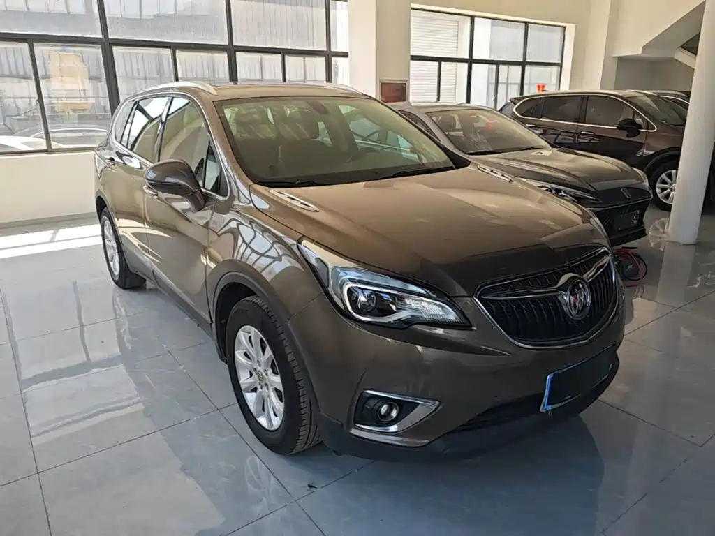 Buick Envision Plus — фото 4