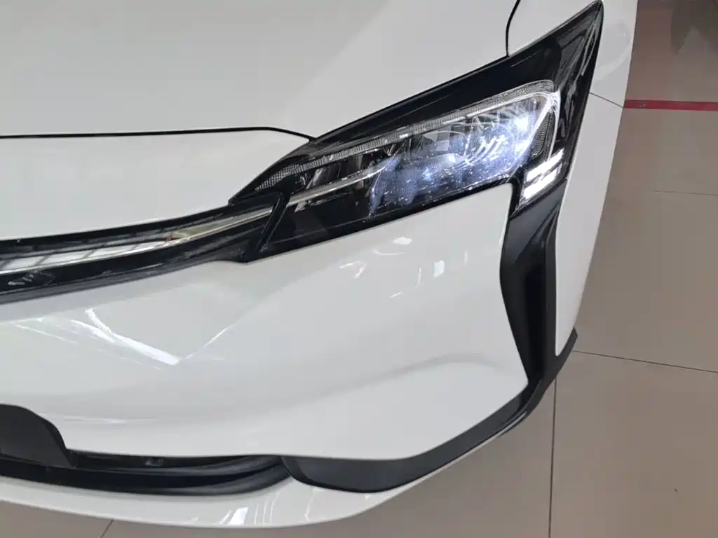 Buick Velite 6 — фото 24