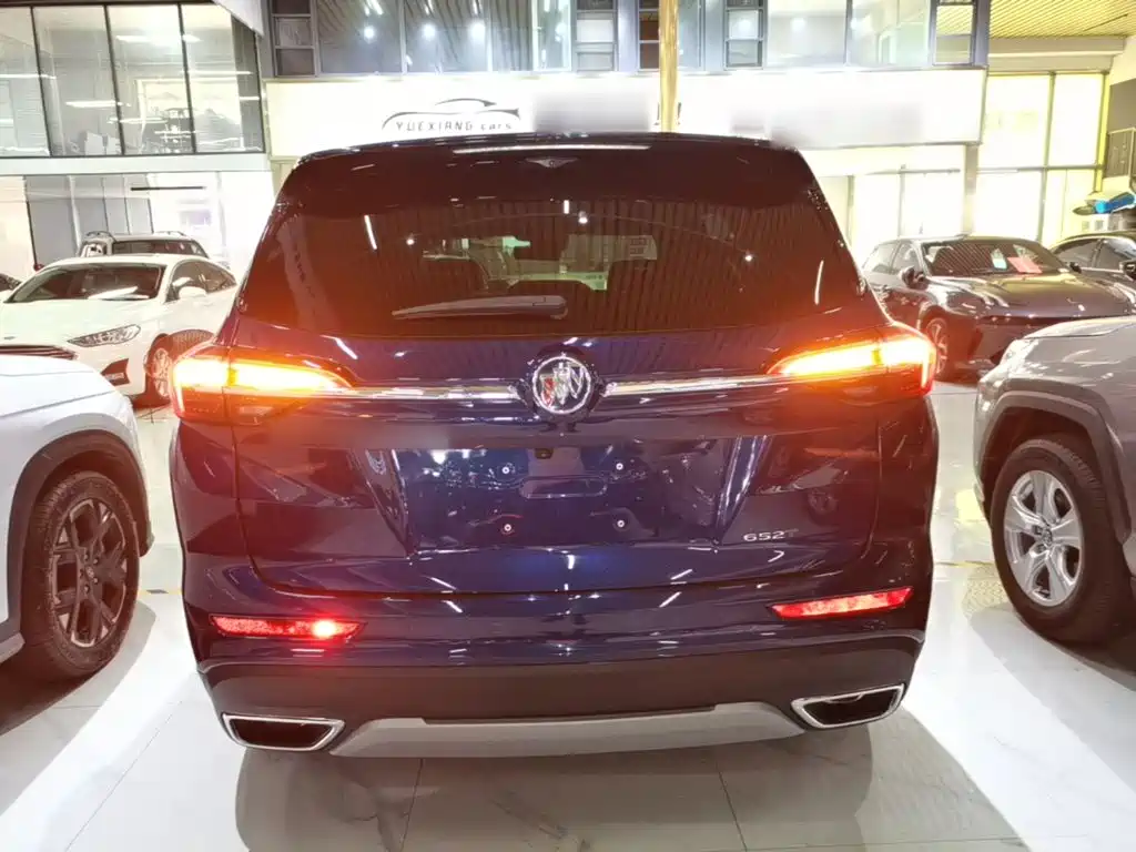 Buick Envision Plus — фото 6