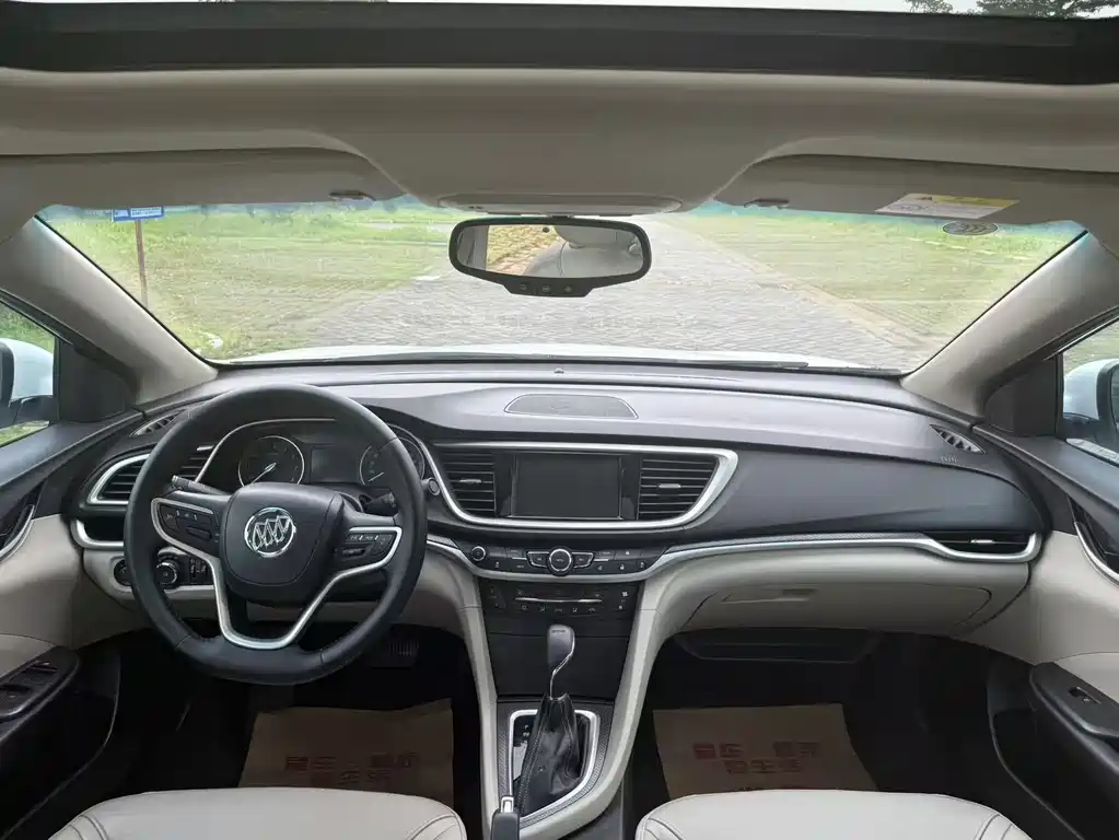 Buick Excelle — фото 6