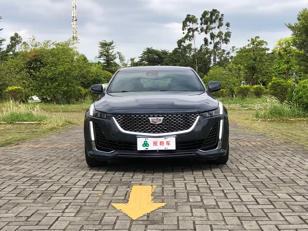 Cadillac CT5 — фото 2