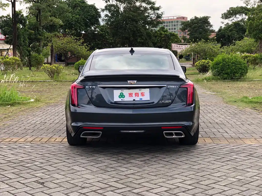 Cadillac CT5 — фото 6