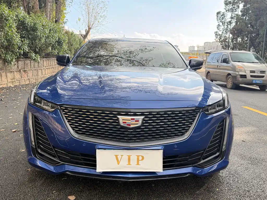 Cadillac CT5 — фото 2