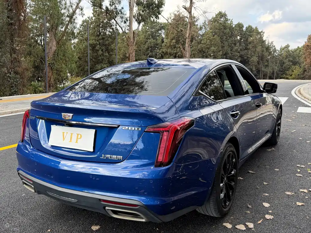 Cadillac CT5 — фото 17