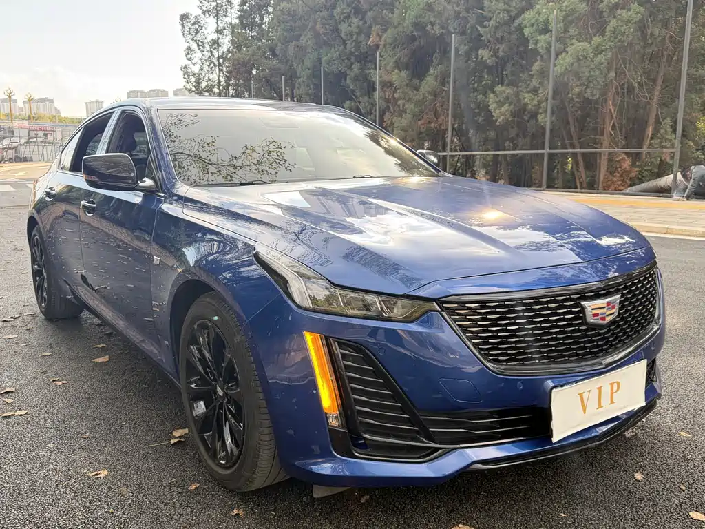 Cadillac CT5 — фото 24