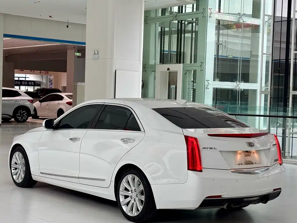 Cadillac ATS-L — фото 5
