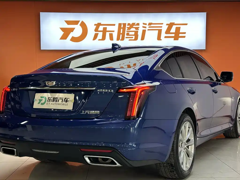 Cadillac CT5 — фото 6