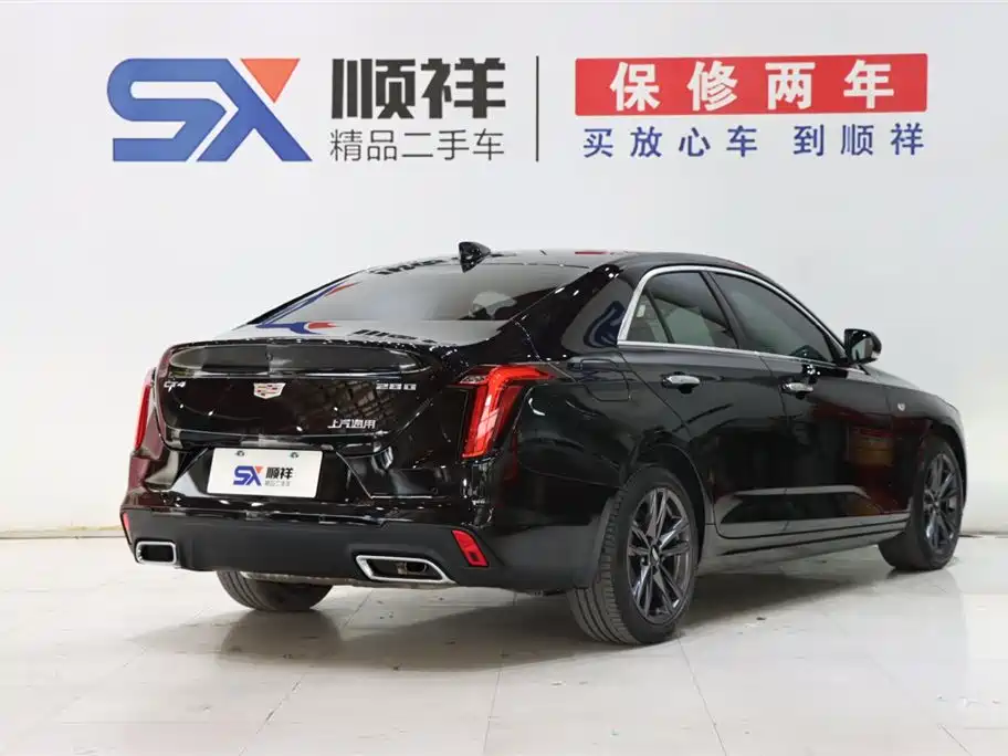 Cadillac CT4 — фото 5