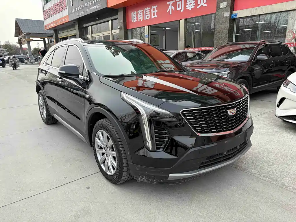 Cadillac XT4 — фото 3