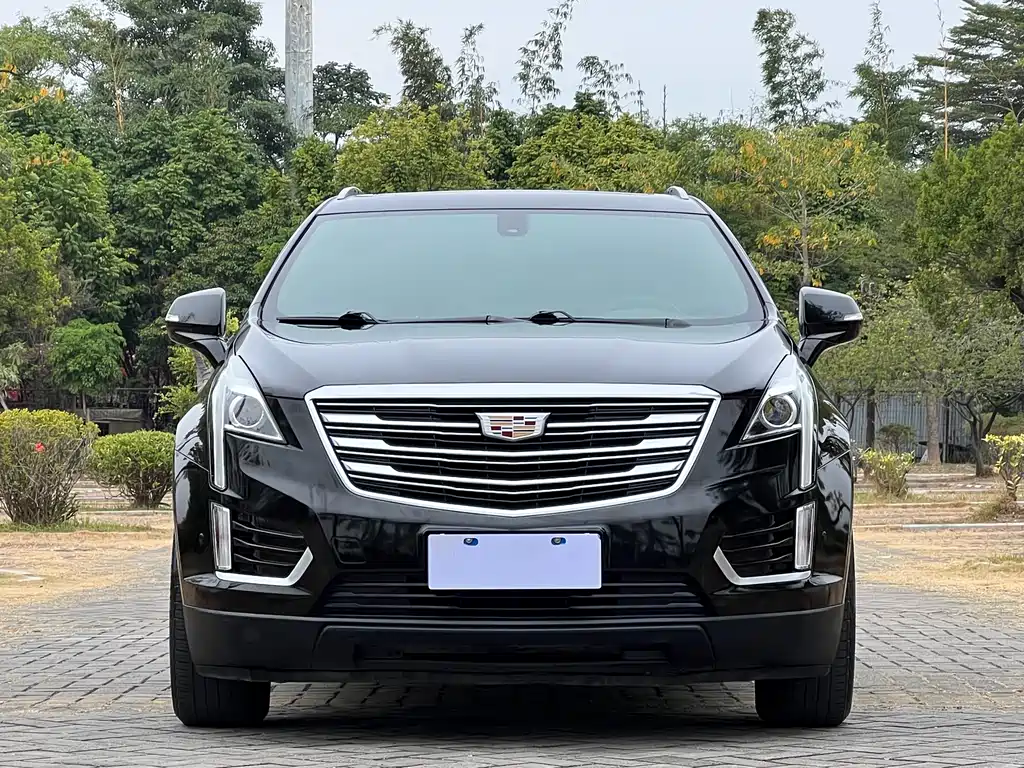 Cadillac XT5 — фото 2
