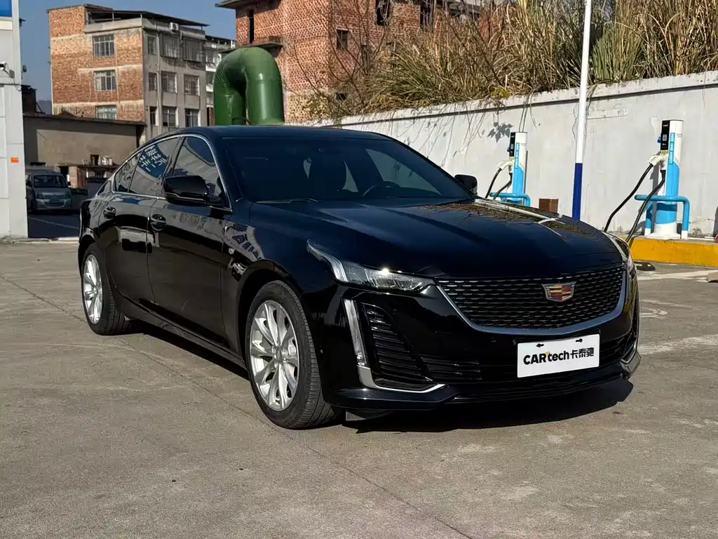 Cadillac CT5 — фото 3