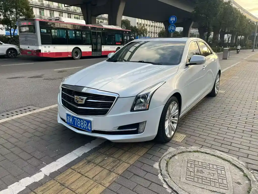 Cadillac ATS-L — фото 2