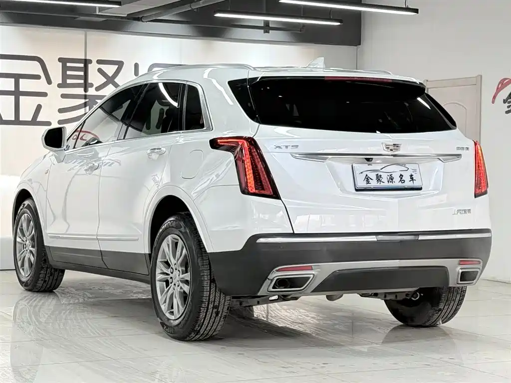 Cadillac XT5 — фото 4