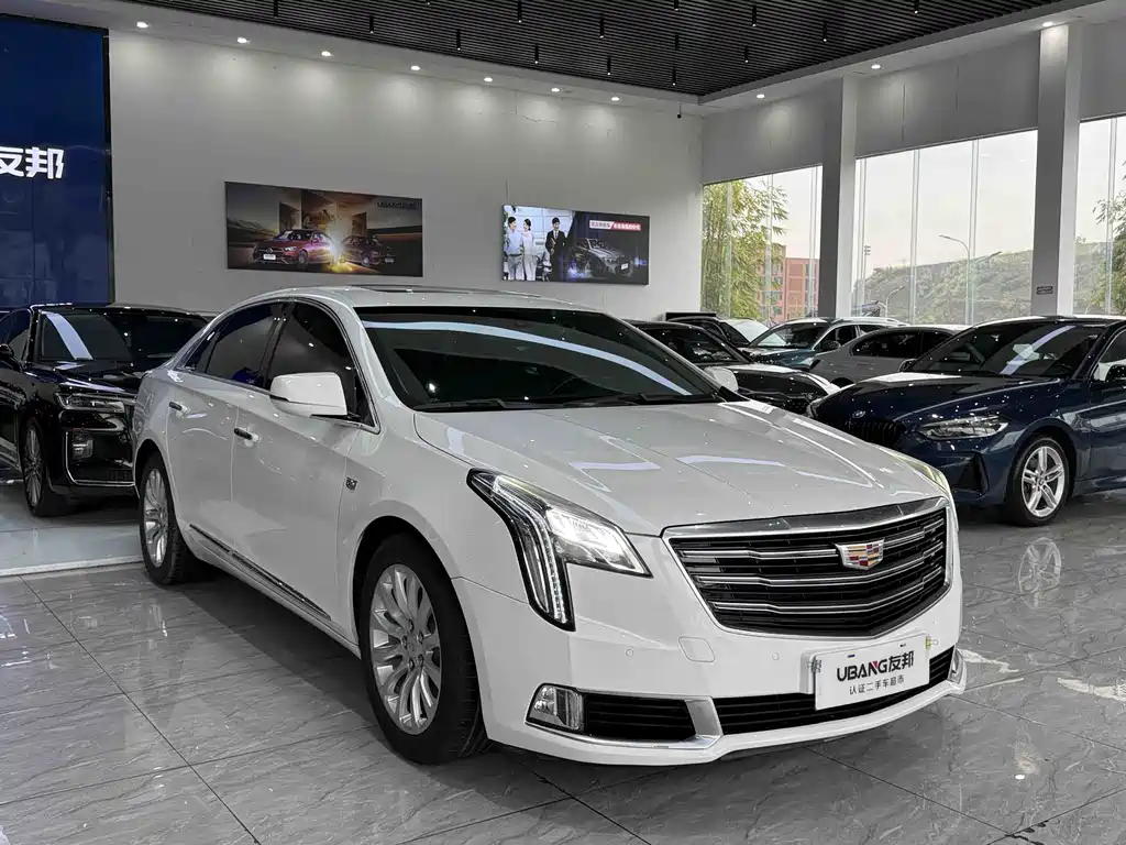 Cadillac XTS — фото 3