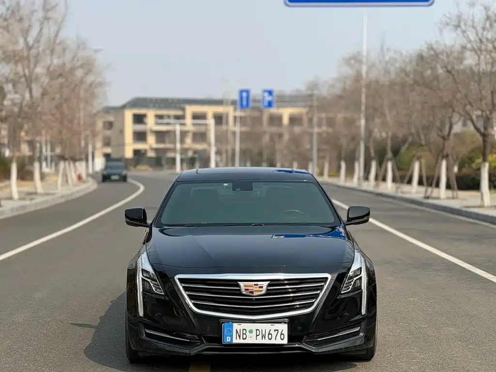 Cadillac CT6 — фото 2