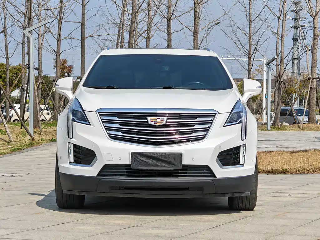 Cadillac XT5 — фото 2