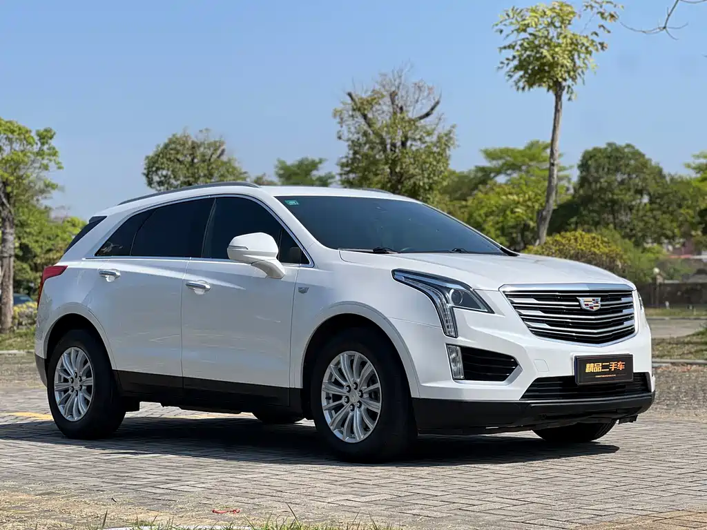 Cadillac XT5 — фото 3