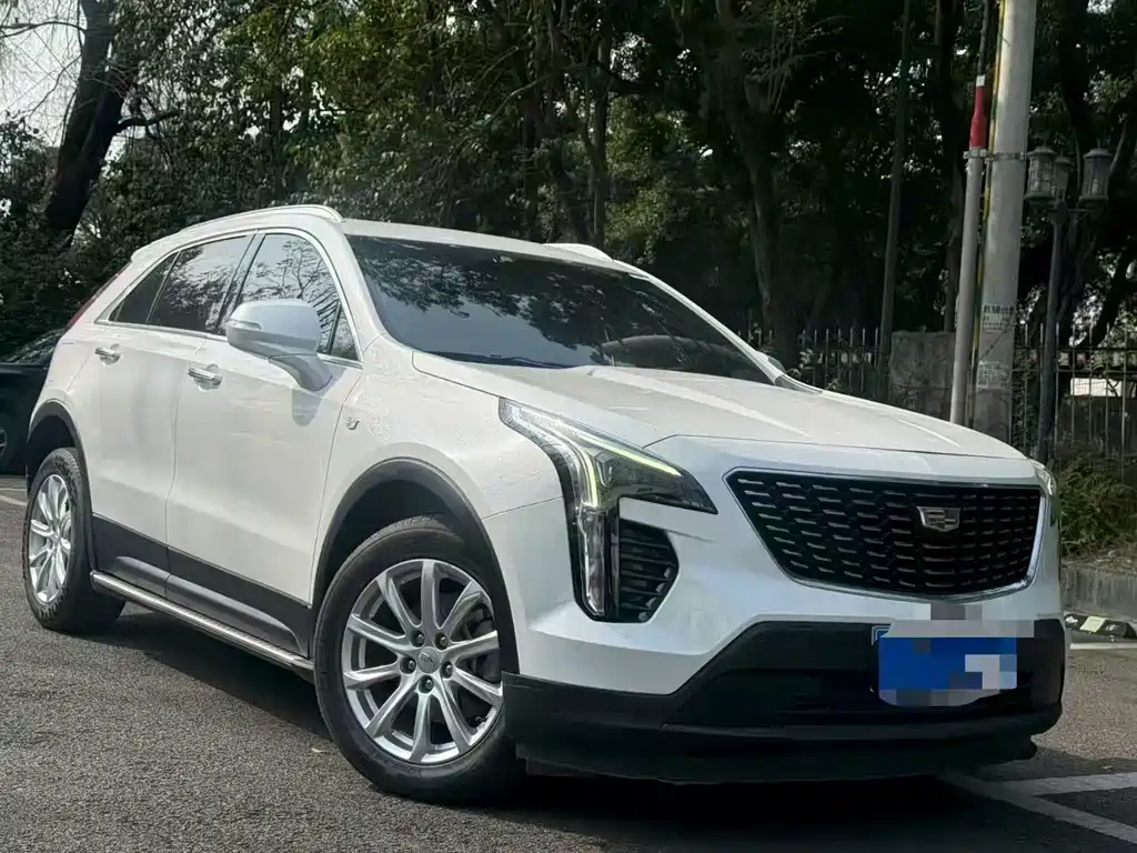 Cadillac XT4 — фото 3