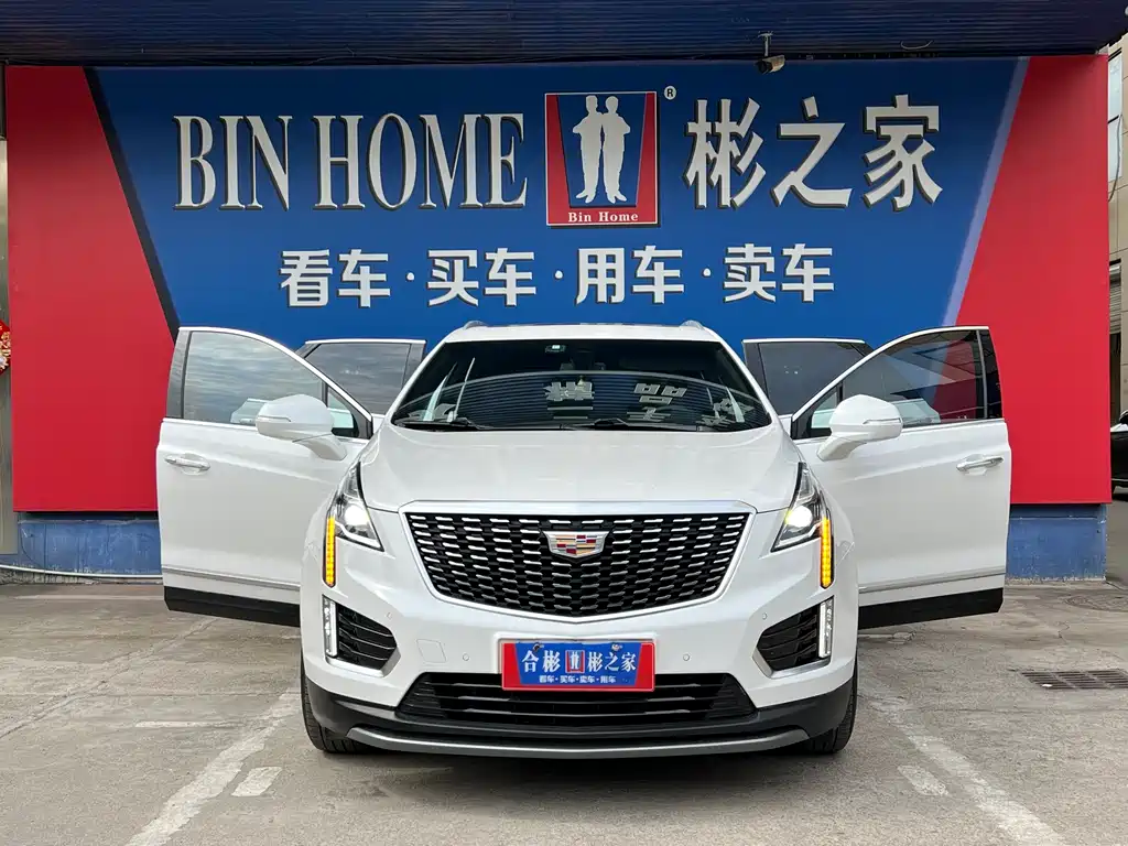 Cadillac XT5 — фото 19