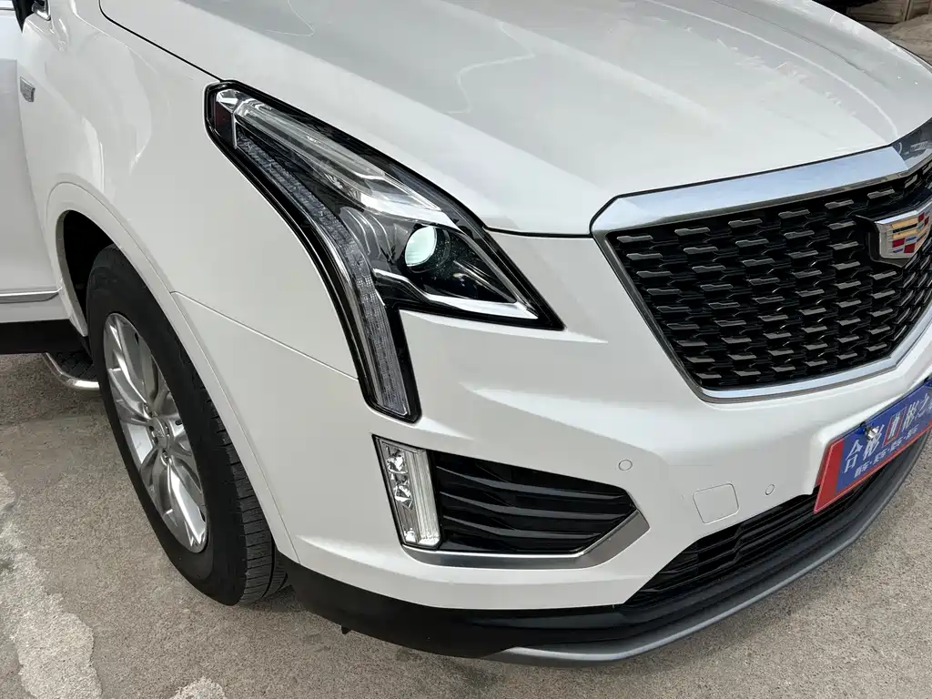 Cadillac XT5 — фото 4