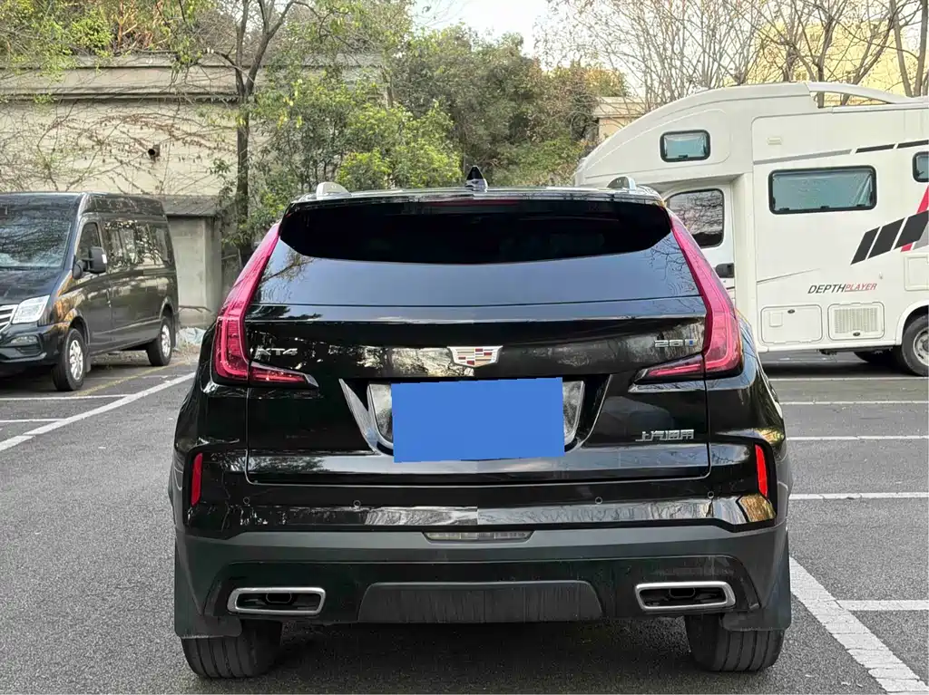Cadillac XT4 — фото 4
