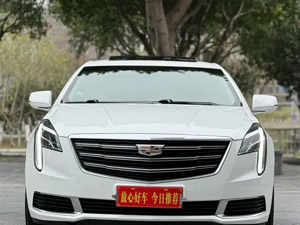 Cadillac XTS — фото 3