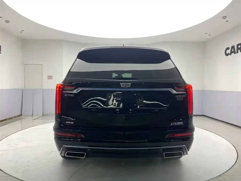 Cadillac XT6 — фото 7
