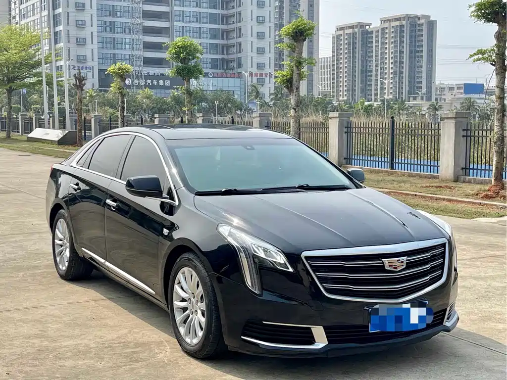 Cadillac XTS — фото 3