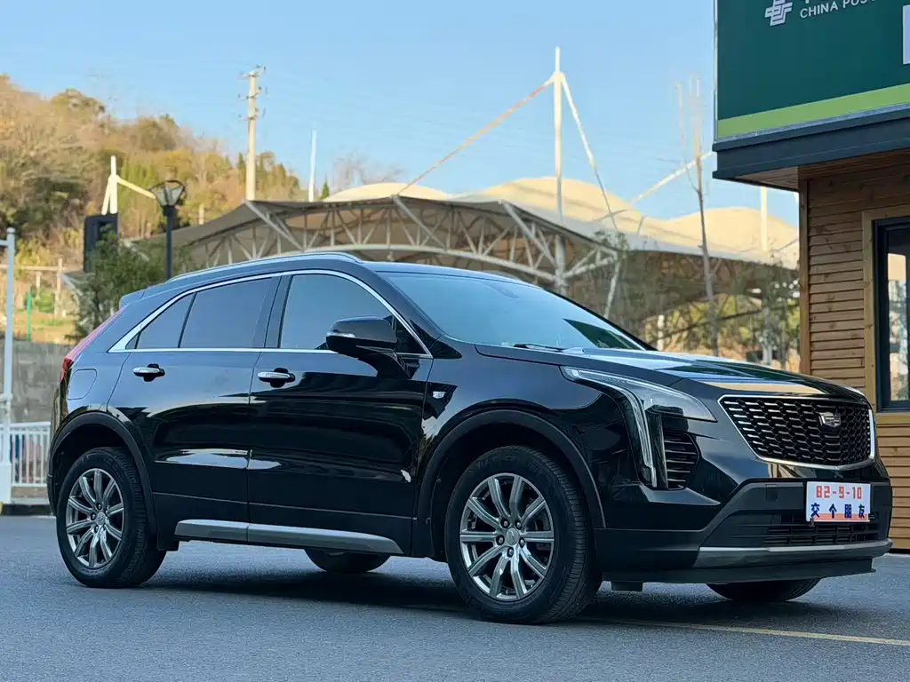 Cadillac XT4 — фото 3