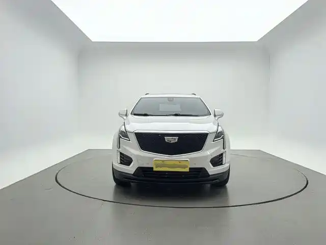 Cadillac XT5 — фото 2