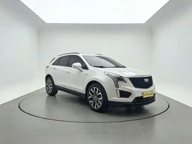 Cadillac XT5 — фото 3