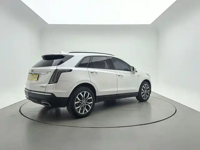 Cadillac XT5 — фото 4
