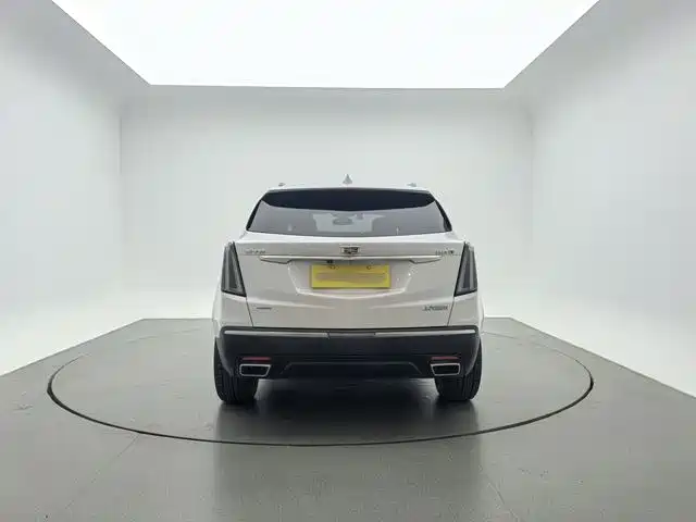 Cadillac XT5 — фото 5