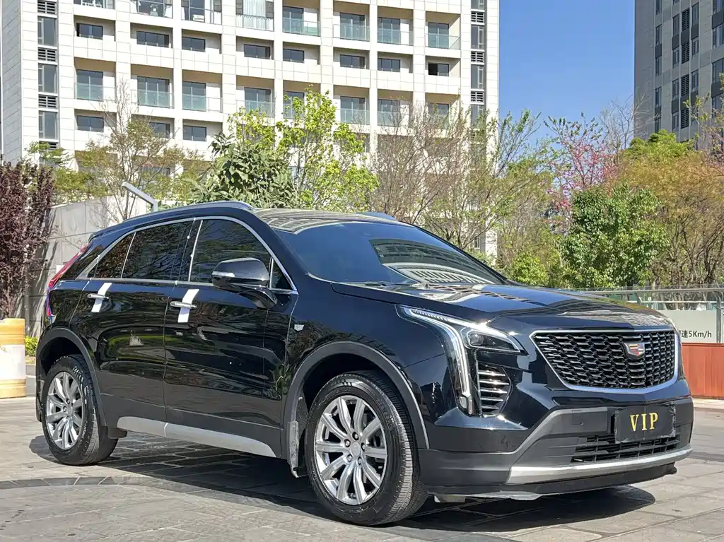 Cadillac XT4 — фото 2
