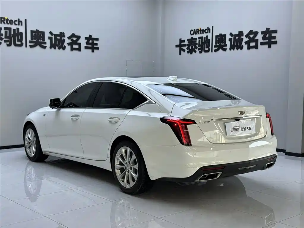 Cadillac CT5 — фото 4