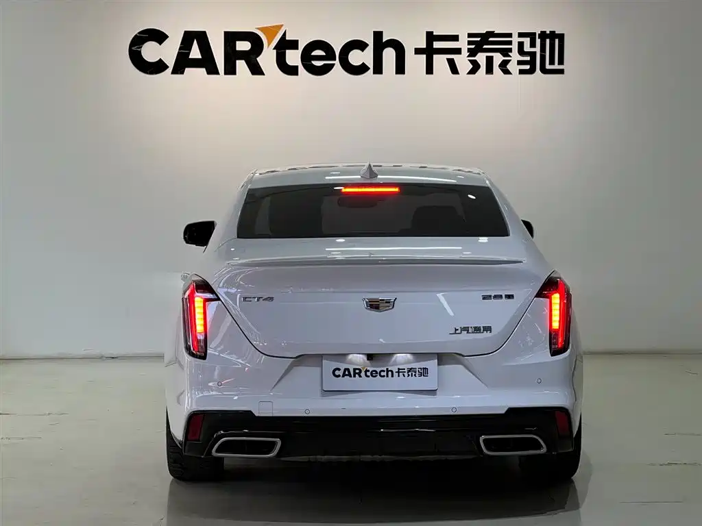 Cadillac CT4 — фото 5