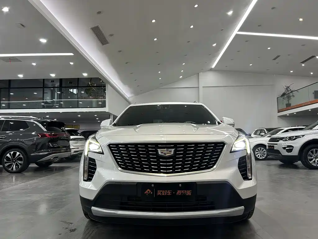 Cadillac XT4 — фото 5
