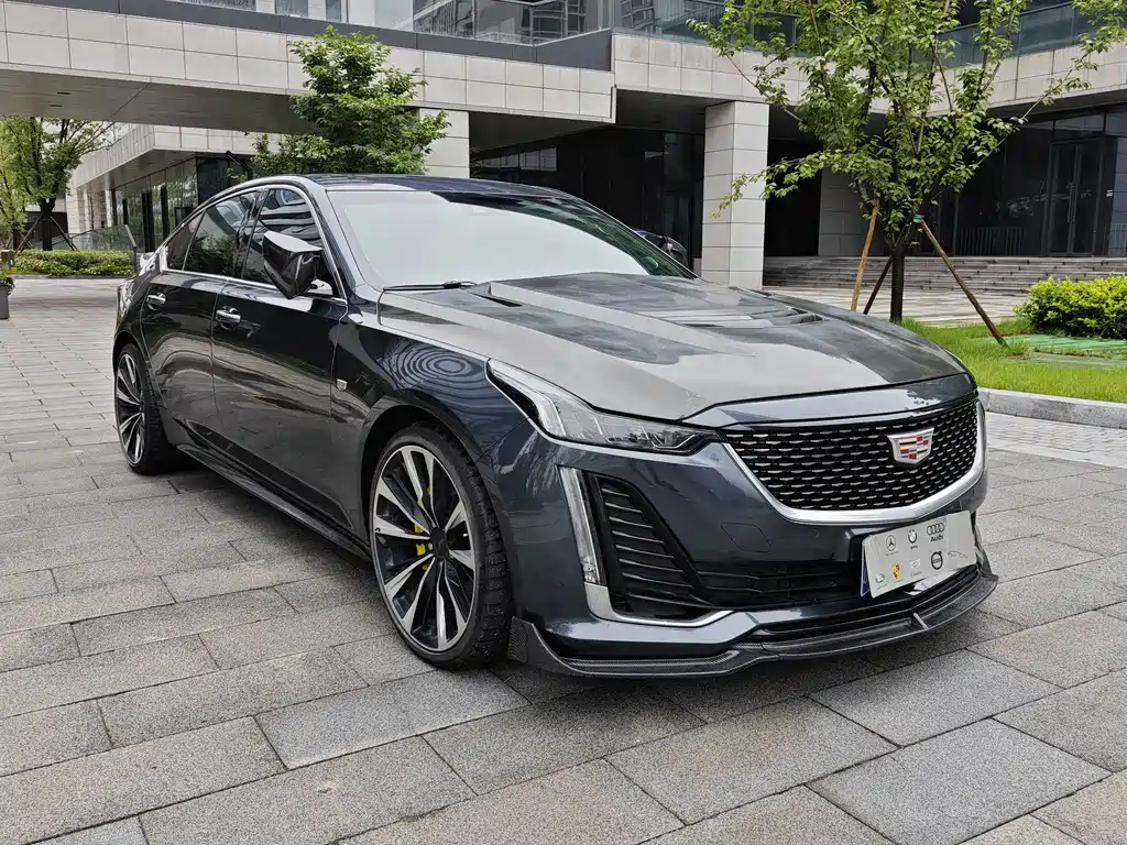 Cadillac CT5 — фото 3