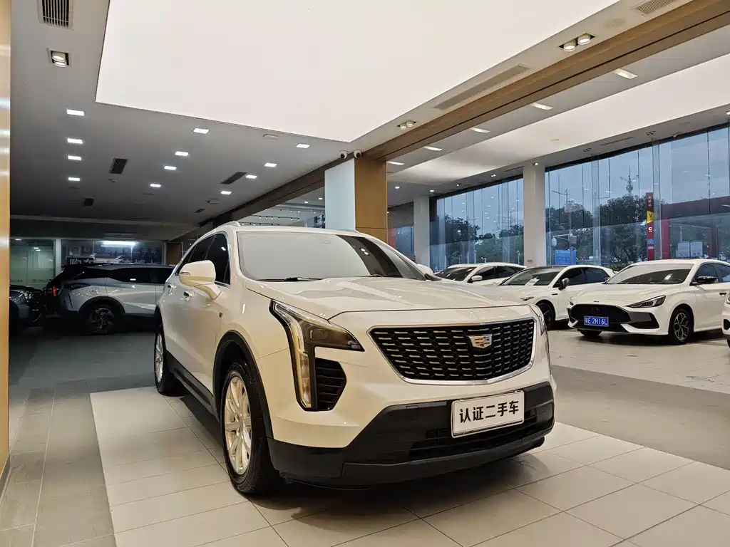 Cadillac XT4 — фото 5